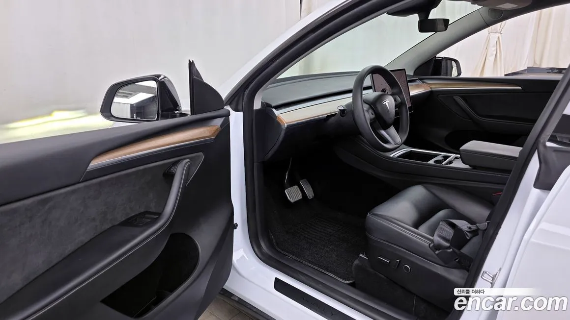 Tesla Model Y 2024 из KR, фото 5