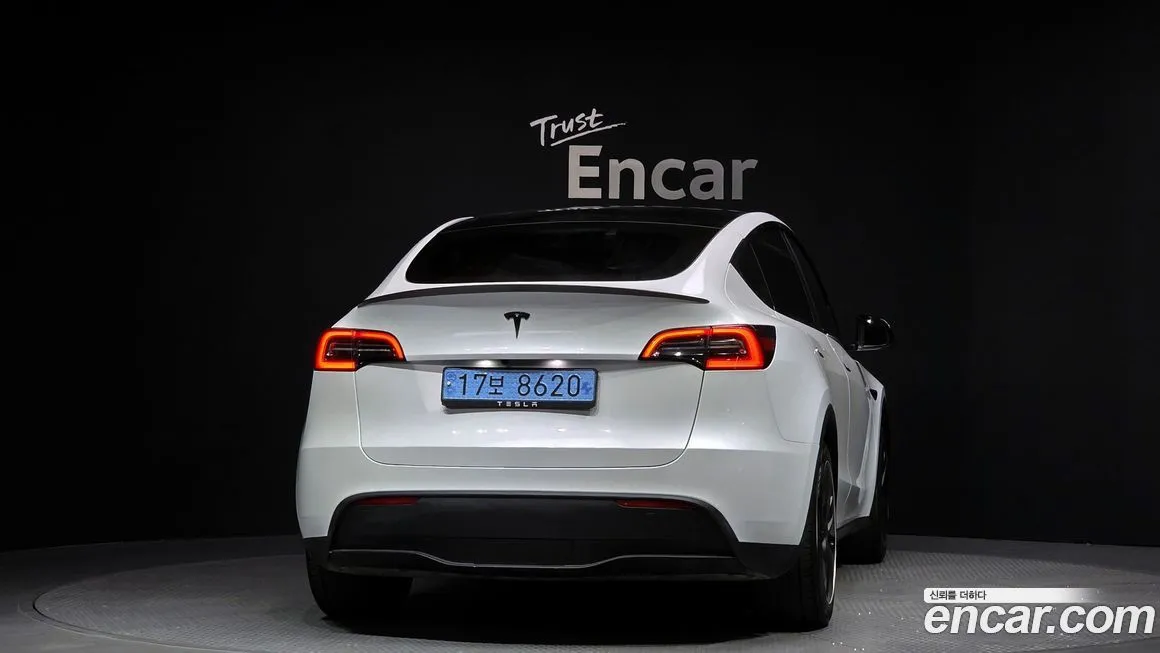 Tesla Model Y 2024 из KR, фото 4