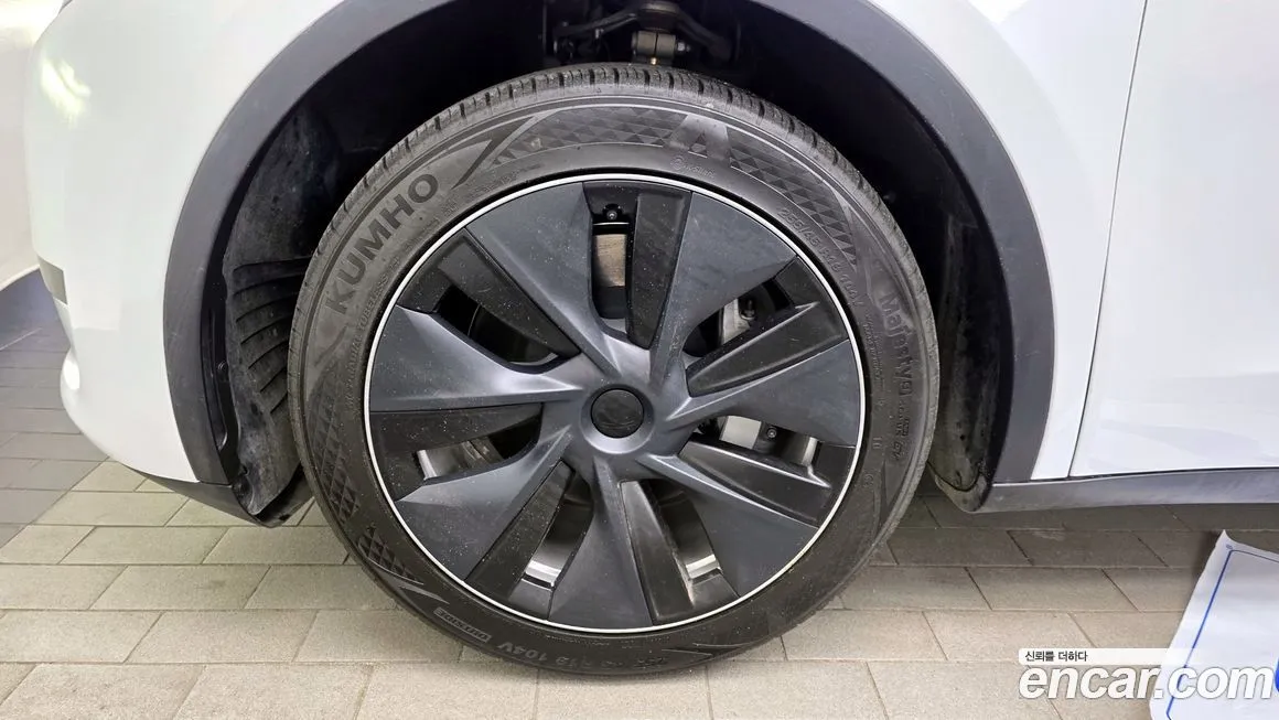 Tesla Model Y 2024 из KR, фото 8