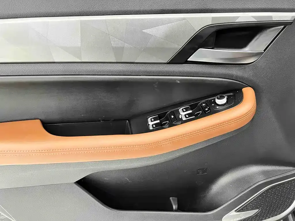 Geely Vision X6 — фото 10