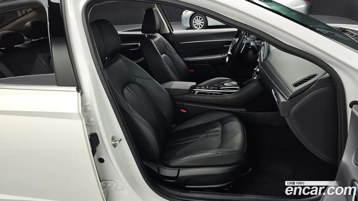 Hyundai Sonata 2022 из KR, фото 10