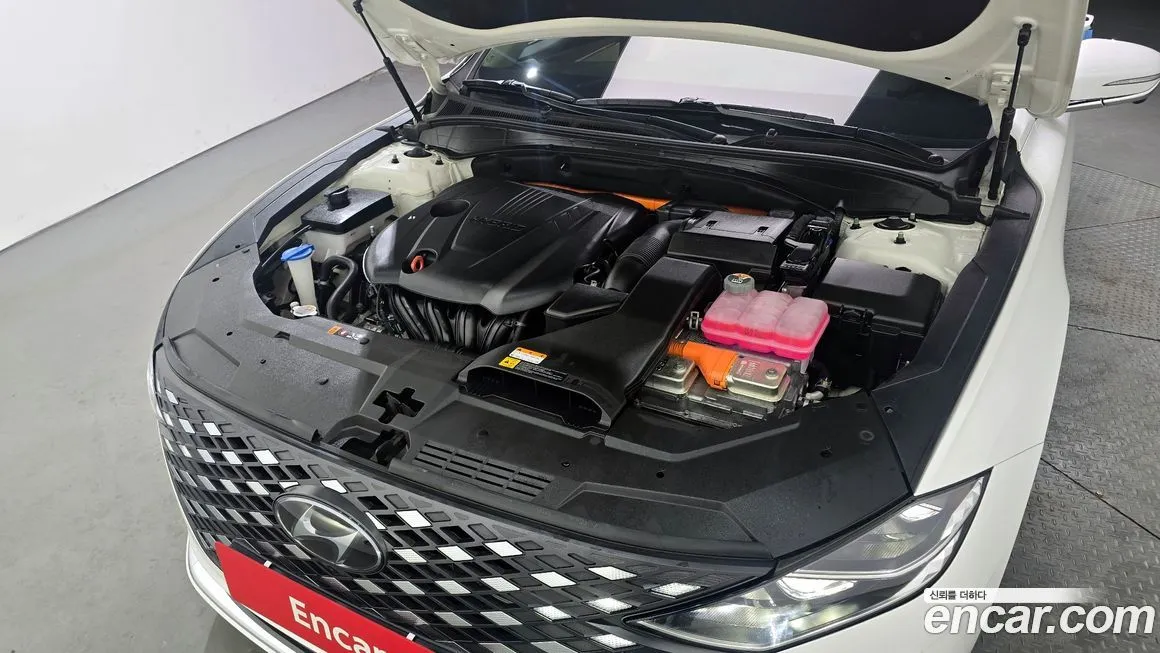 Hyundai Grandeur 2023 из KR, фото 9