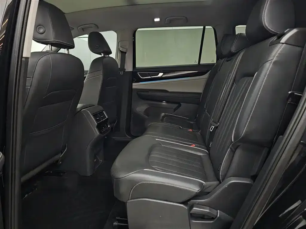 Volkswagen Teramont X 2022 из CN, фото 10
