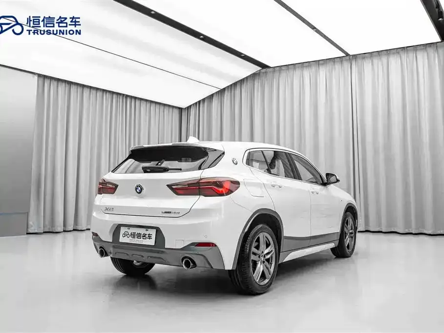 BMW X2 — фото 10