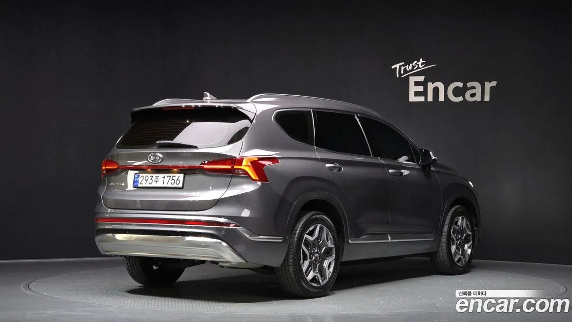 Hyundai Santafe — фото 3