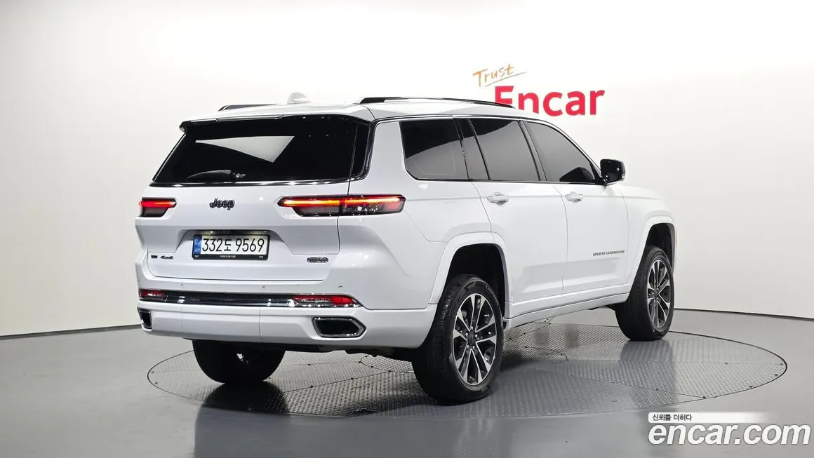 Jeep Cherokee — фото 4