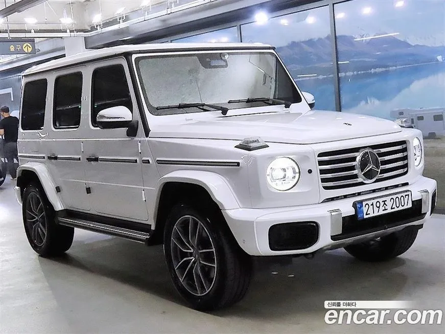 Mercedes-Benz G-Class