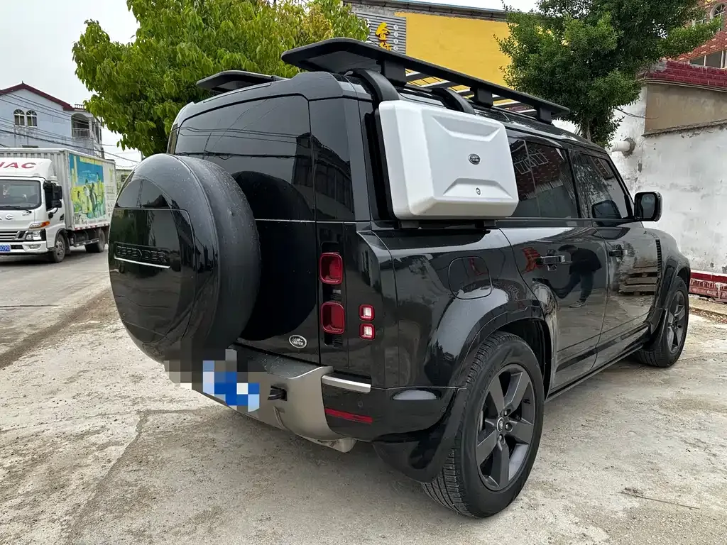 Land Rover Defender — фото 8