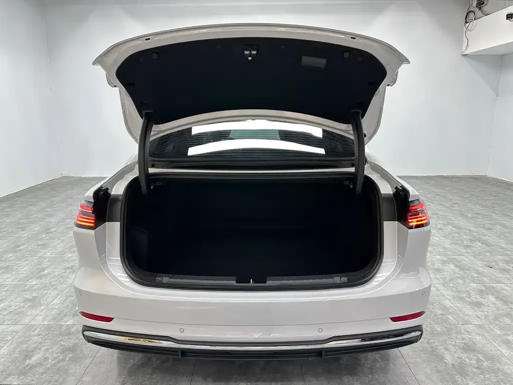 Geely Galaxy A7 — фото 3