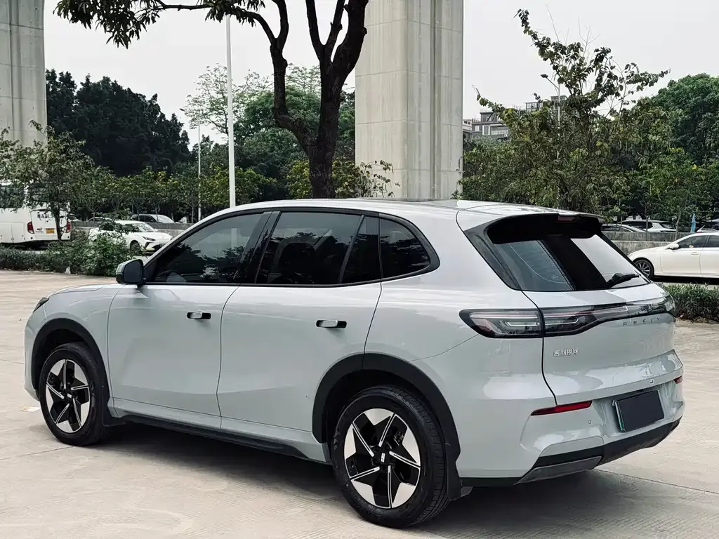 Geely Galaxy E5 2025 из CN, фото 3