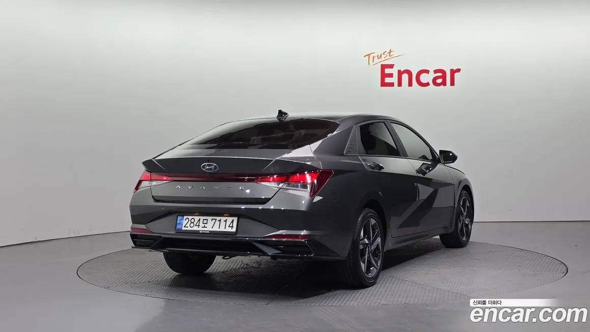 Hyundai AVANTE 2023 из KR, фото 10