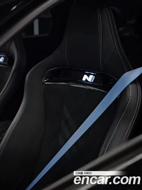 Hyundai AVANTE — фото 2