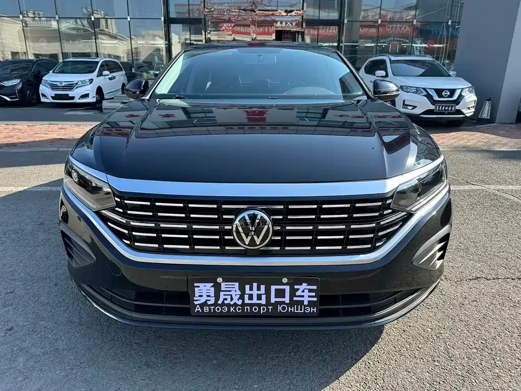 Volkswagen Passat — фото 5