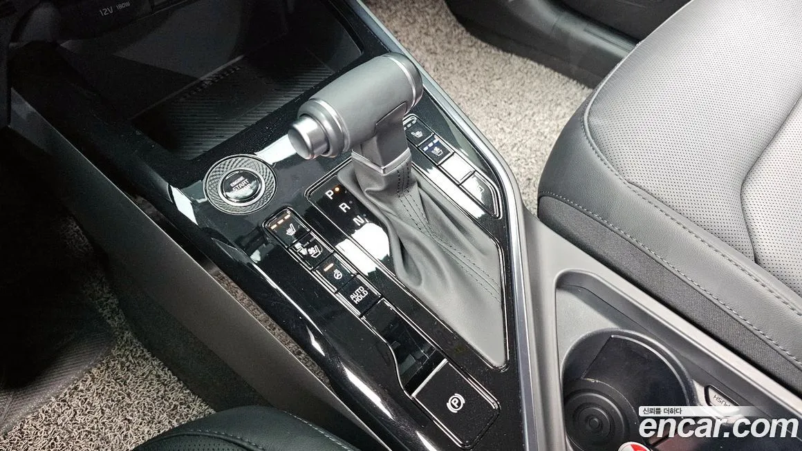 Kia Niro — фото 10