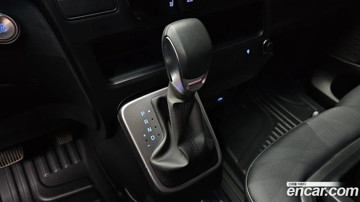 Hyundai Staria 2025 из KR, фото 3