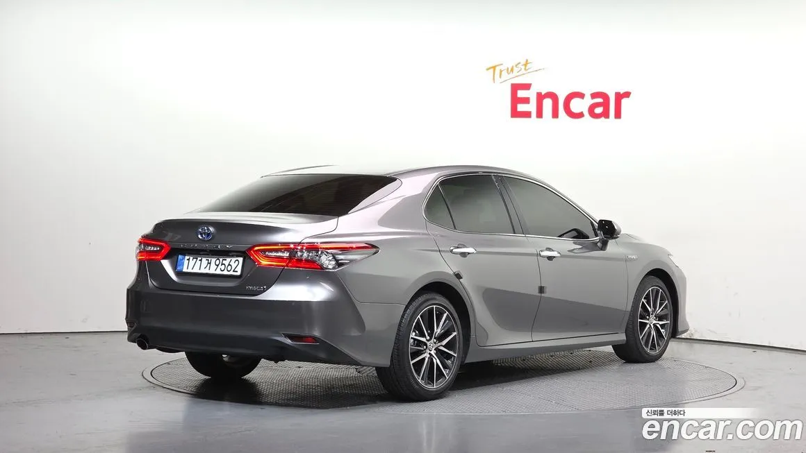 Toyota Camry 2024 из KR, фото 3