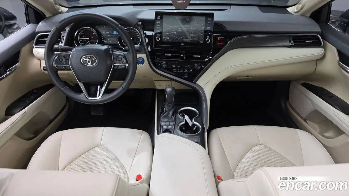 Toyota Camry 2024 из KR, фото 9
