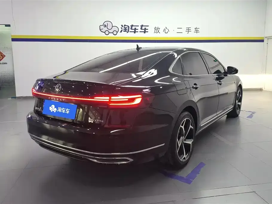 Volkswagen Passat — фото 2