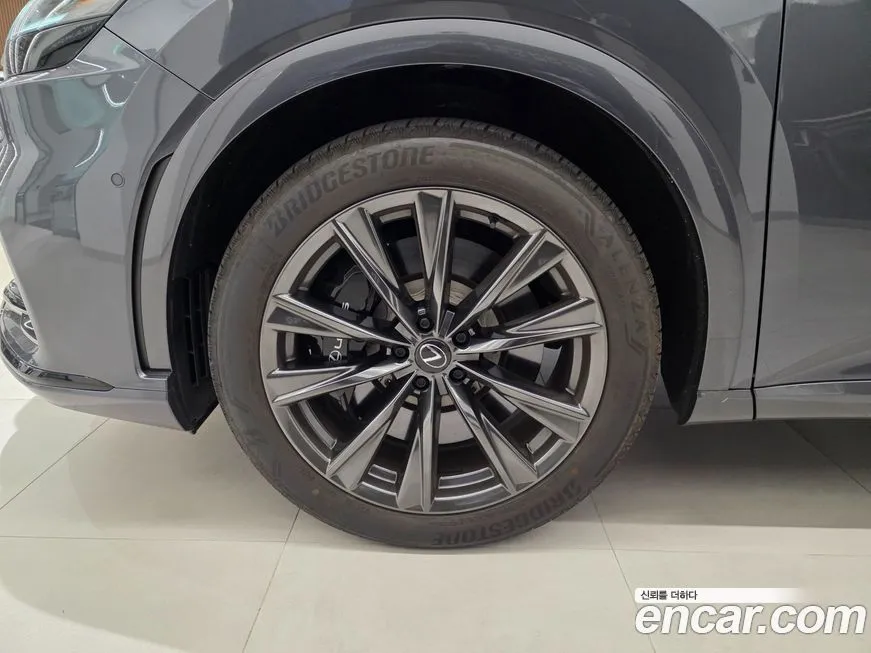 Lexus RX 2024 из KR, фото 9