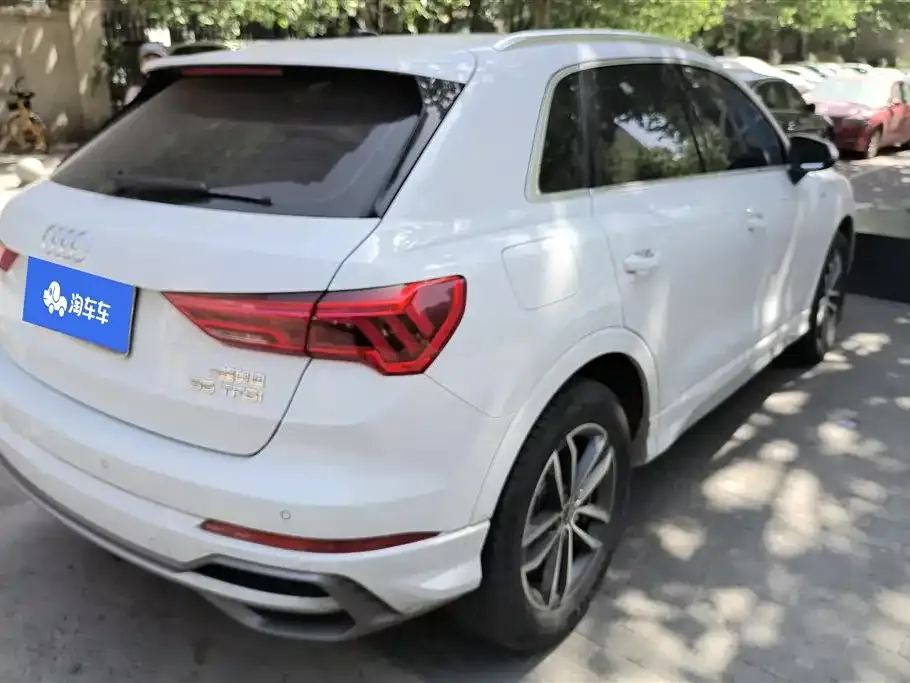 Audi Q3 — фото 5