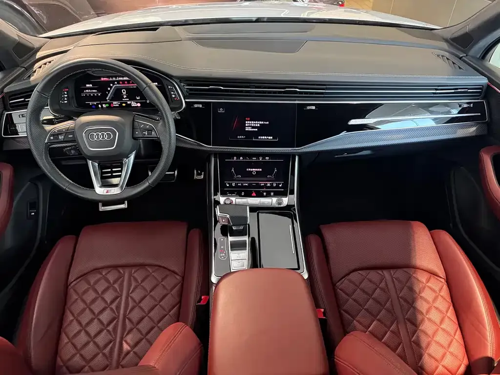 Audi SQ7 2024 из CN, фото 2