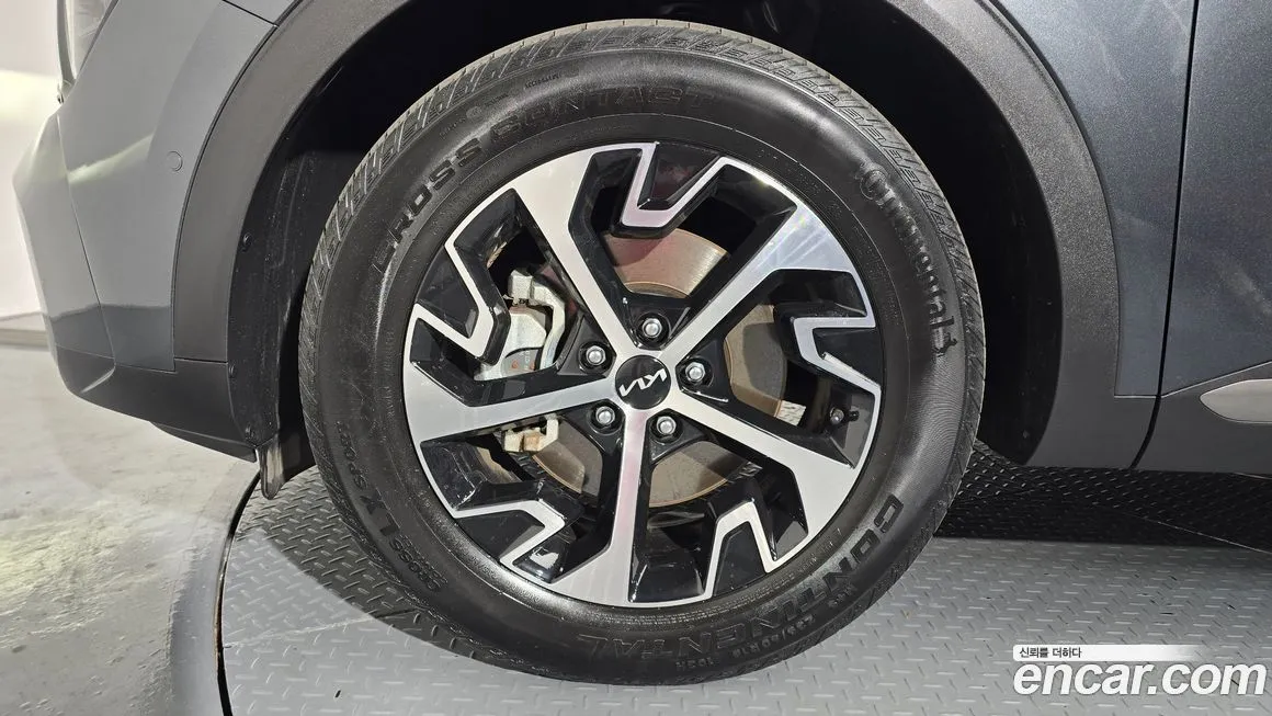 Kia Sportage — фото 7