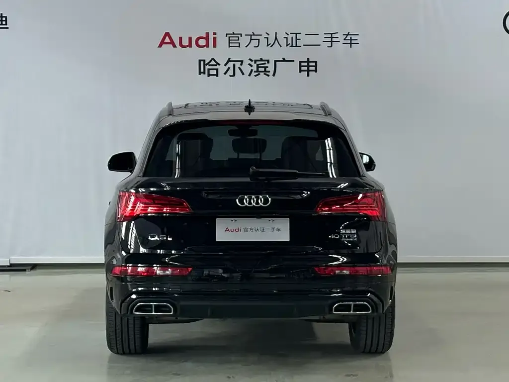Audi Q5L — фото 7