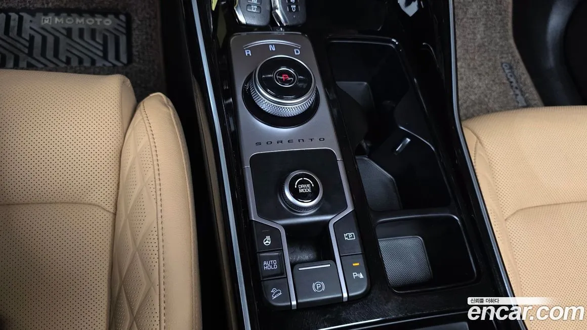 Kia Sorento — фото 10