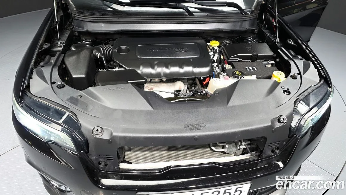 Jeep Cherokee 2021 из KR, фото 8