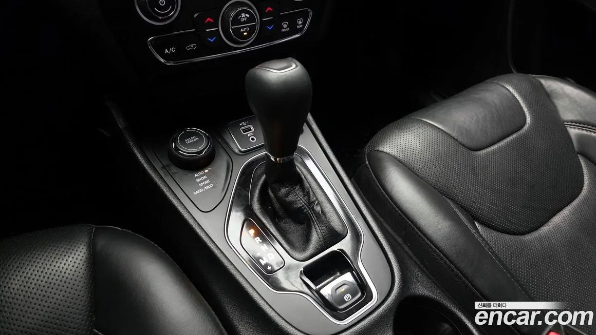 Jeep Cherokee 2021 из KR, фото 6