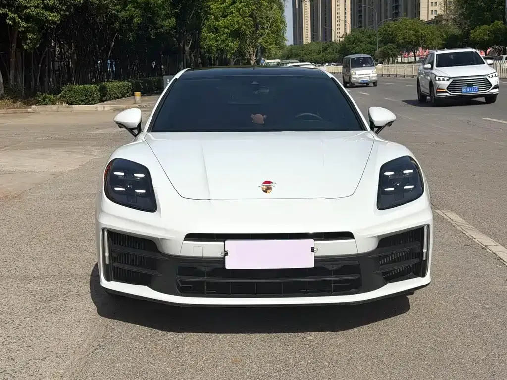 Porsche Panamera — фото 6