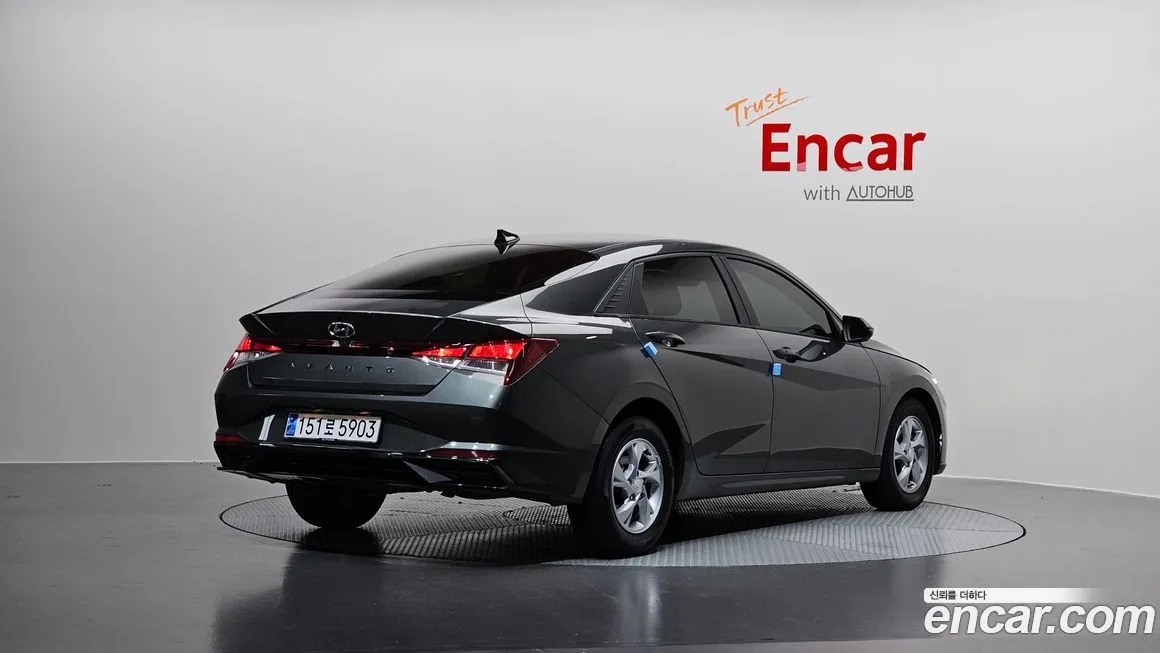 Hyundai AVANTE — фото 4
