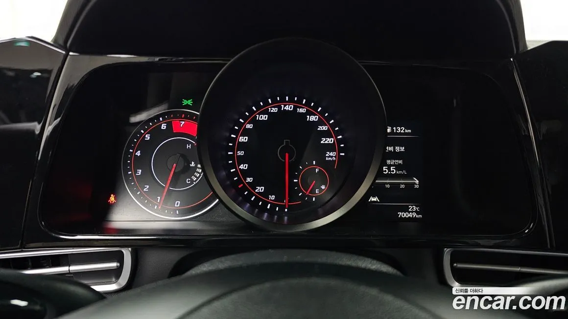Hyundai AVANTE — фото 2