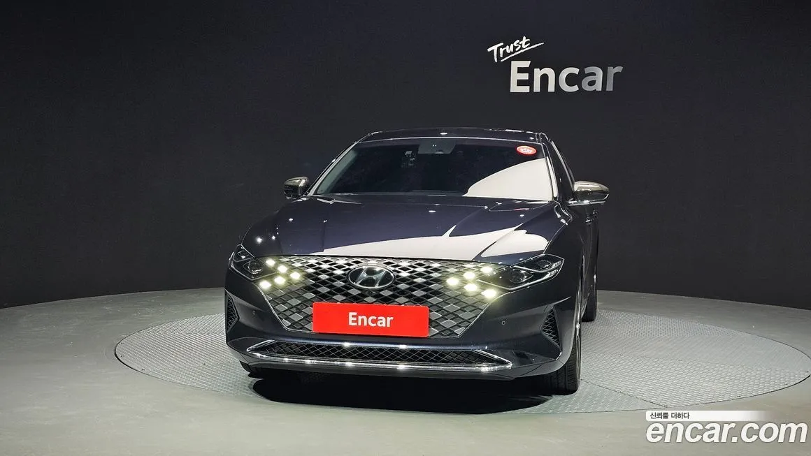 Hyundai Grandeur 2022 из KR, фото 2