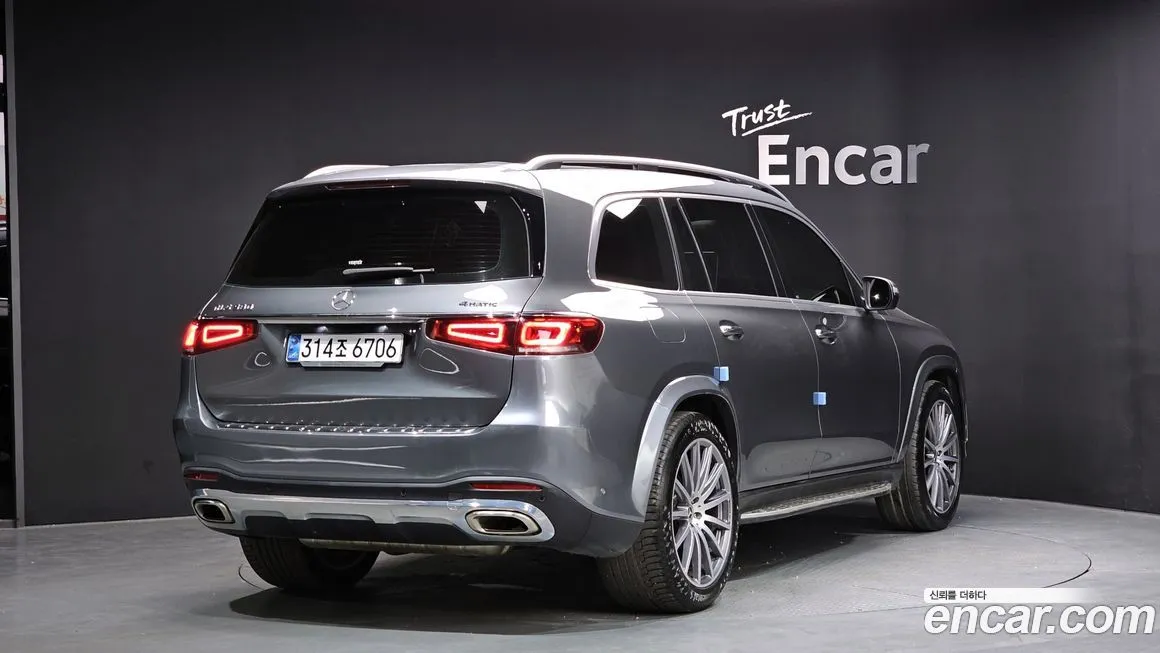 Mercedes-Benz GLS-Class — фото 5