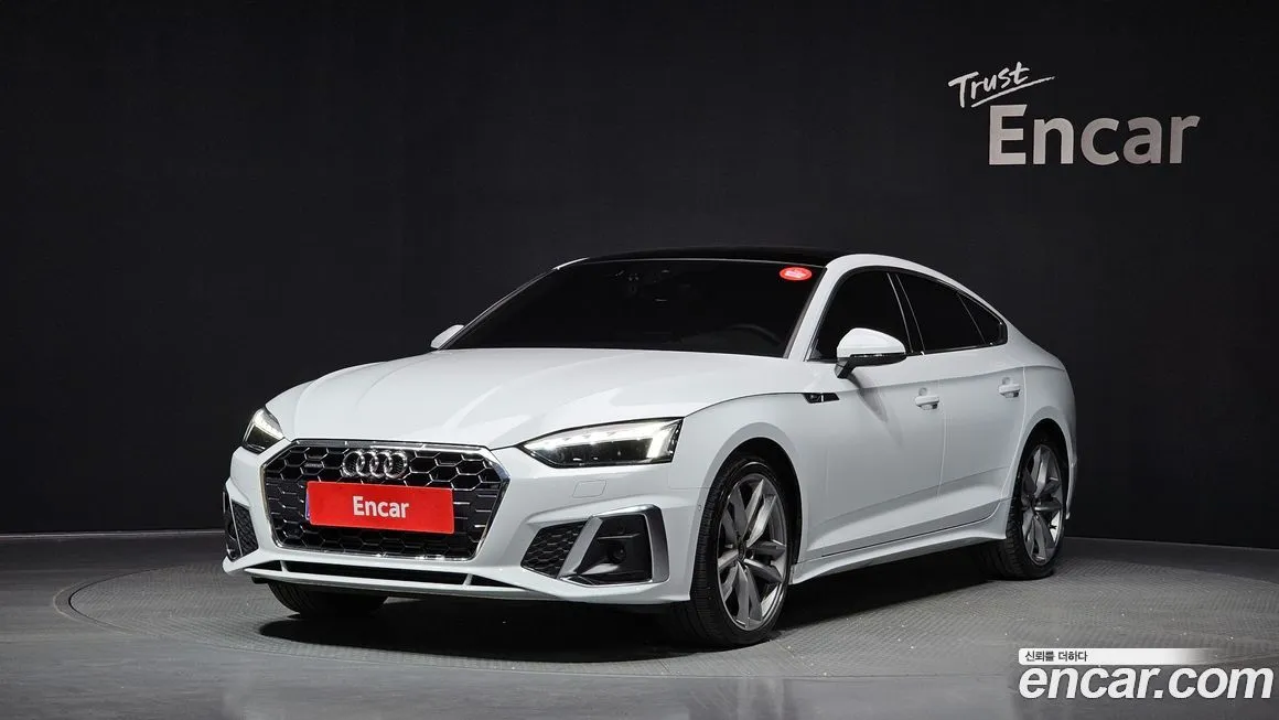 Audi A5 — фото 1