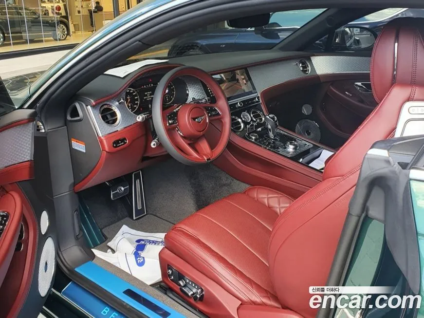Bentley Continental 2022 из KR, фото 8