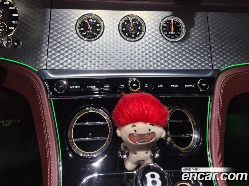 Bentley Continental 2022 из KR, фото 5