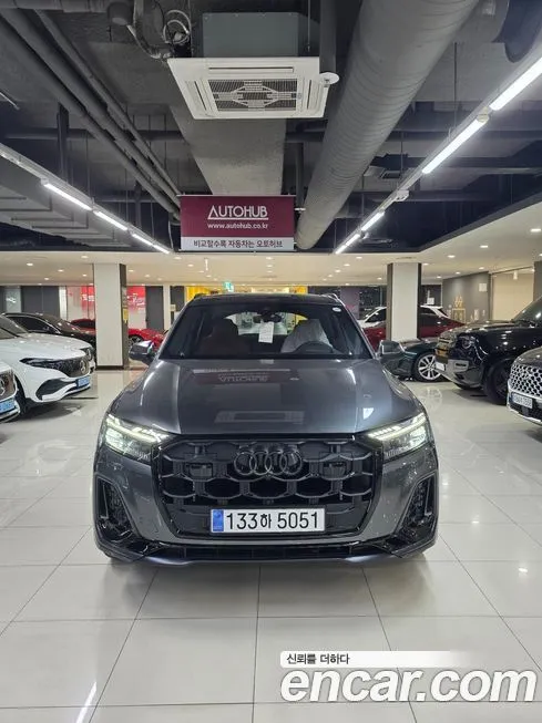 Audi SQ7 2026 из KR, фото 8