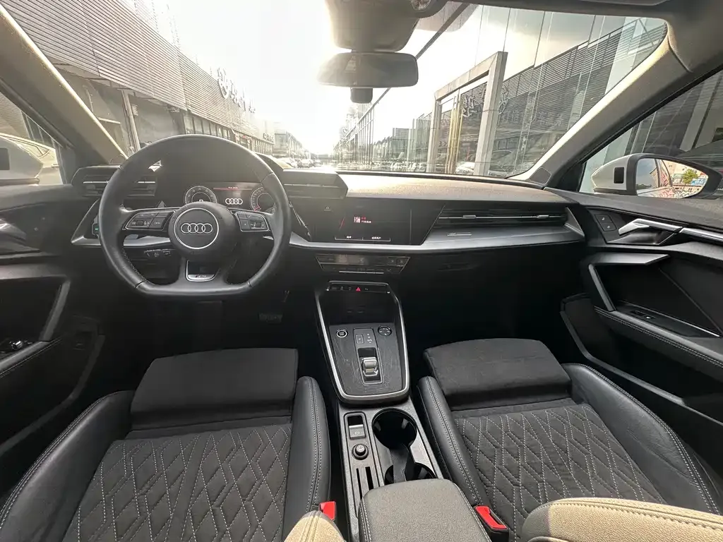 Audi A3 — фото 8