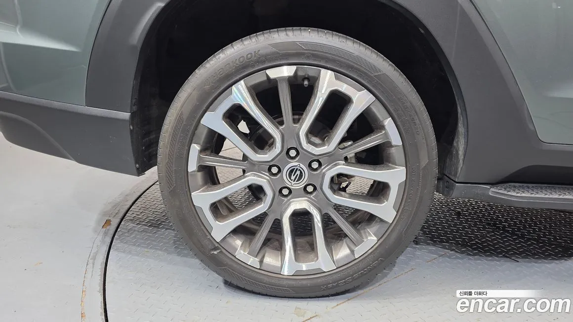 KG Mobility (Ssangyong) Torres — фото 10
