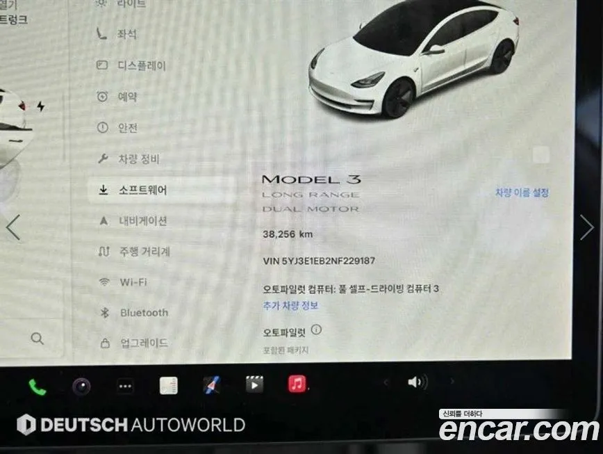 Tesla Model 3 — фото 10
