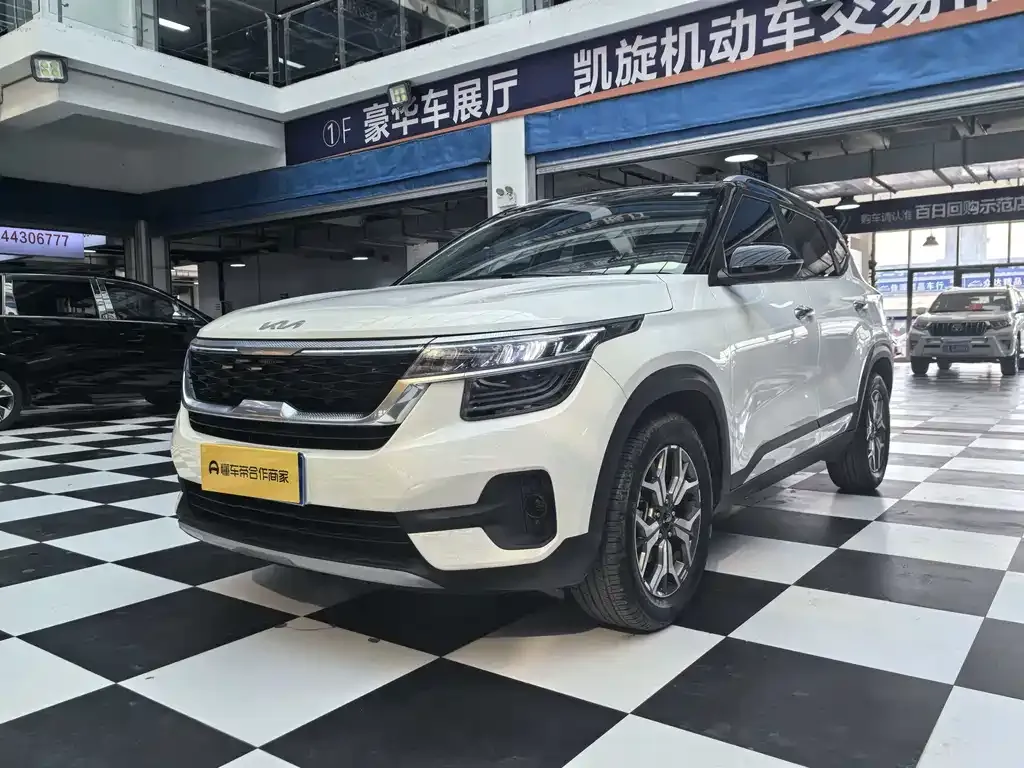 Kia KX3 — фото 4