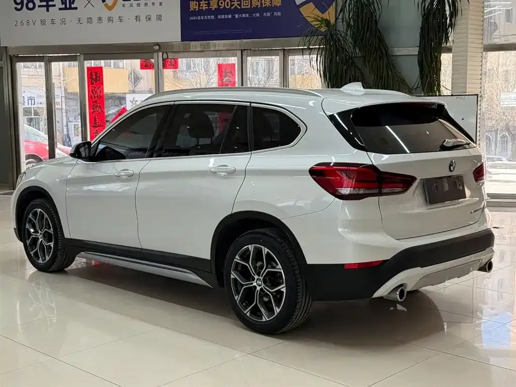 BMW X1 — фото 4
