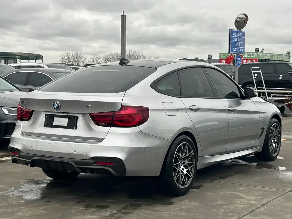 BMW 3 Series GT 2021 из CN, фото 9