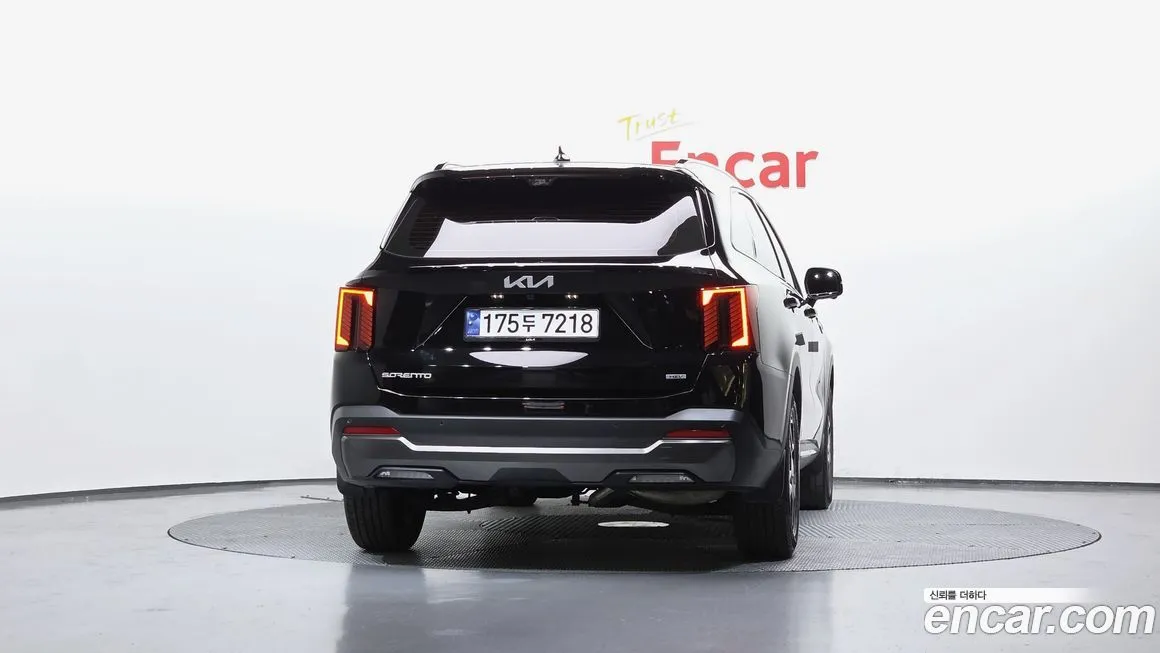 Kia Sorento — фото 4