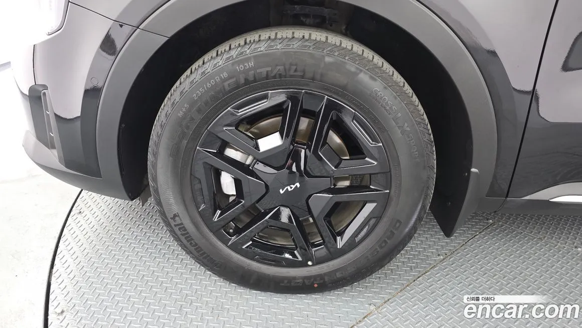 Kia Sorento — фото 9