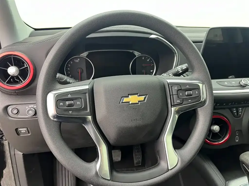 Chevrolet Blazer 2024 из CN, фото 5