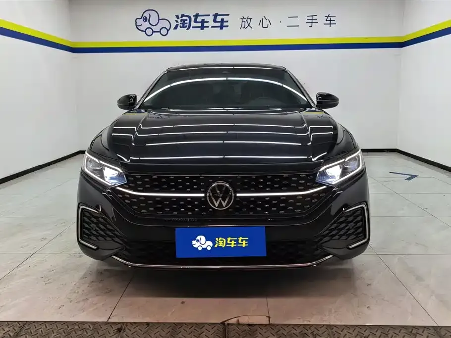 Volkswagen Passat — фото 9