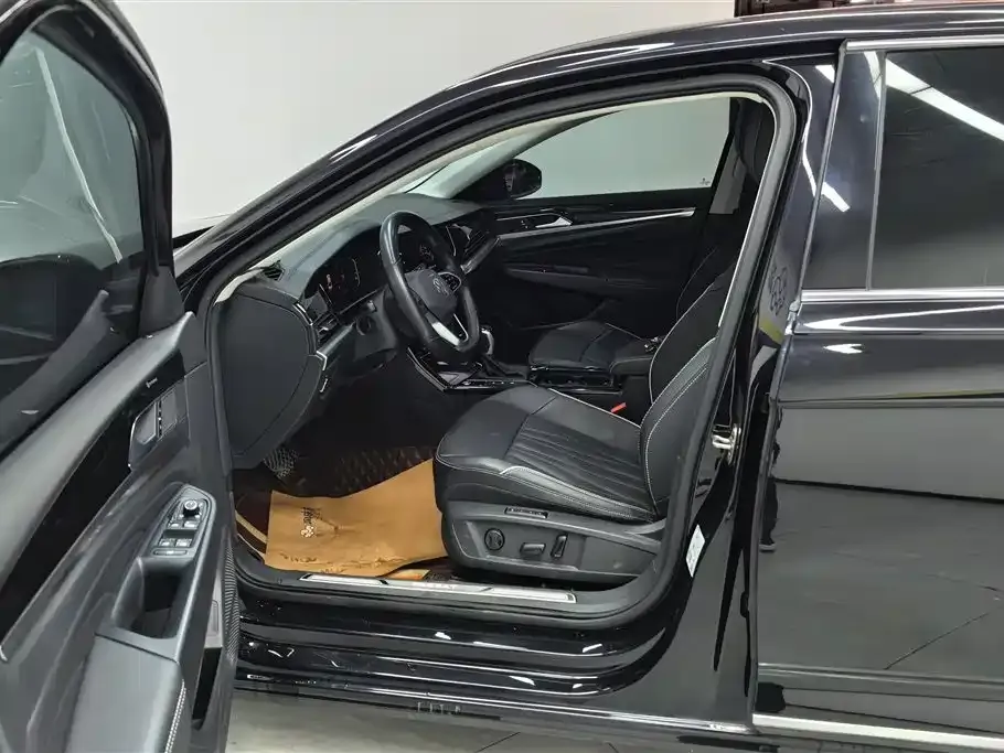 Volkswagen Passat — фото 3